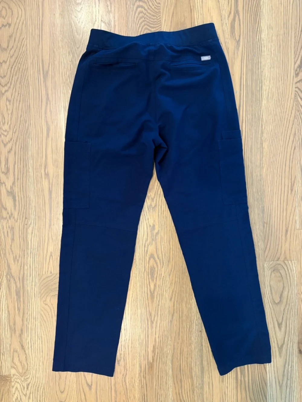 FIGS Mens Axim Scrub Pants M